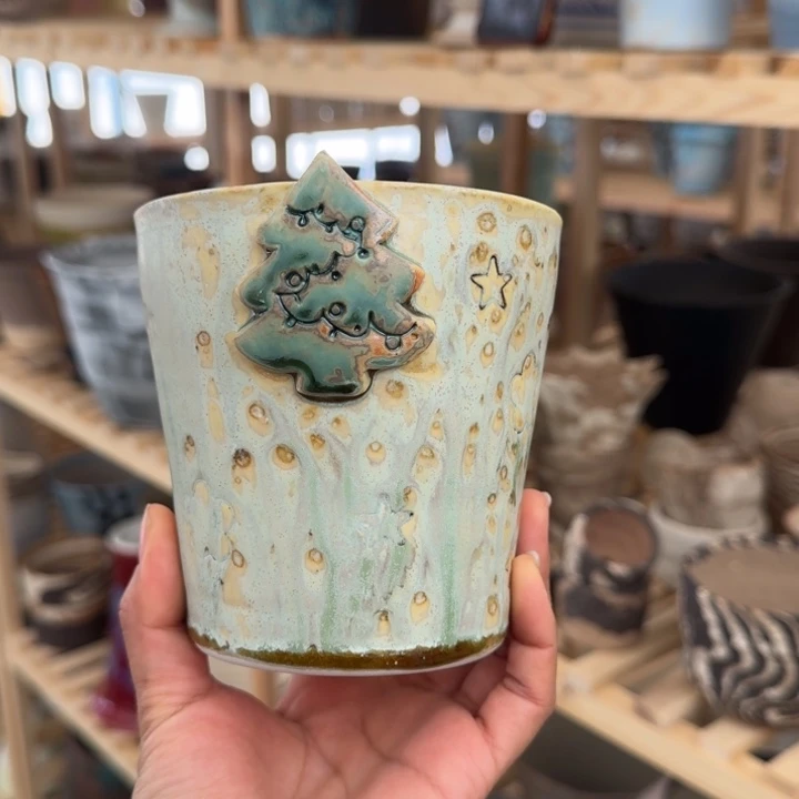 景德镇桌面陶瓷花盆