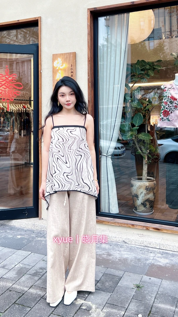 025-052号 晓月集 孤品衣服