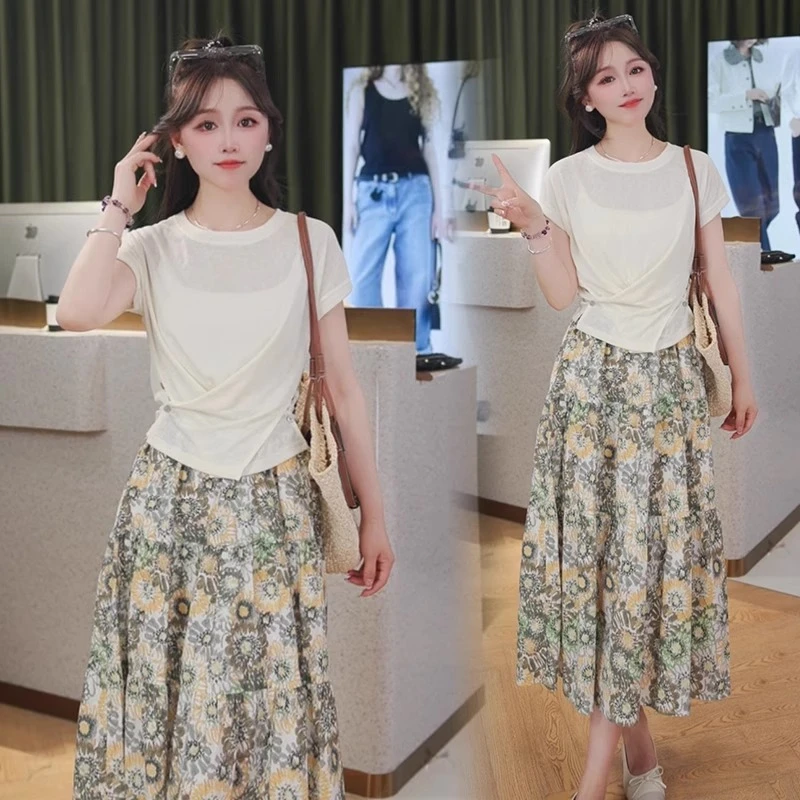 拉夏贝尔 时尚套装裙2025夏季新款百搭显瘦短袖碎花半身裙两件套