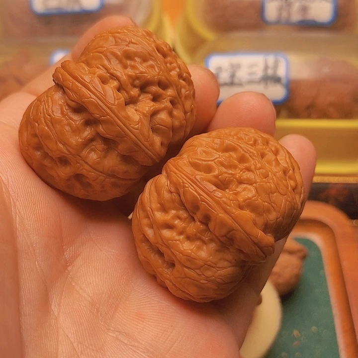 文玩核桃把件43粗筋元宝