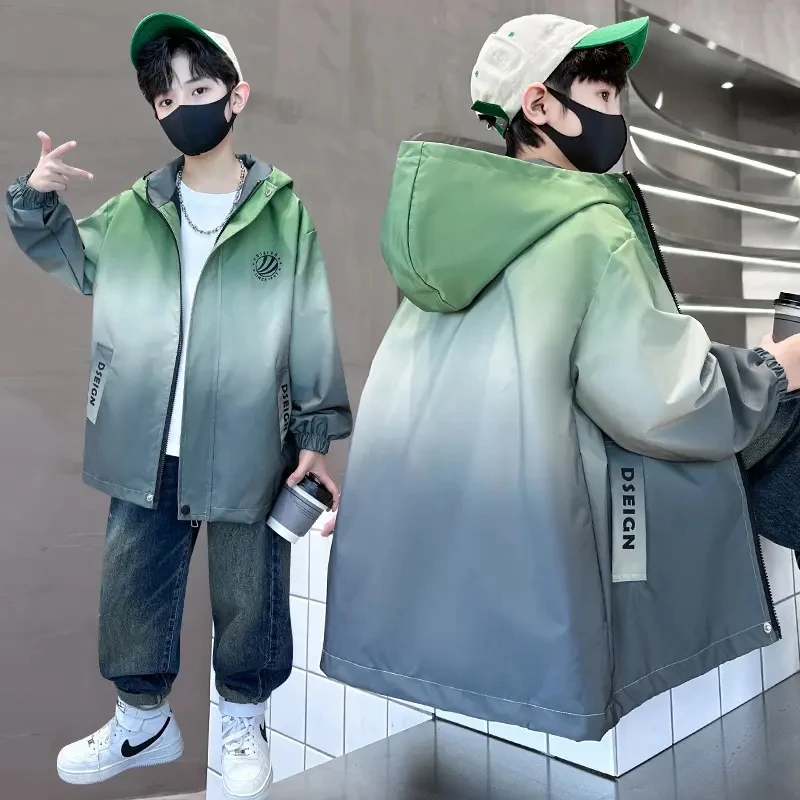 男童外套春秋款2025新款儿童秋装中大童装风衣男孩冲锋衣潮休闲68
