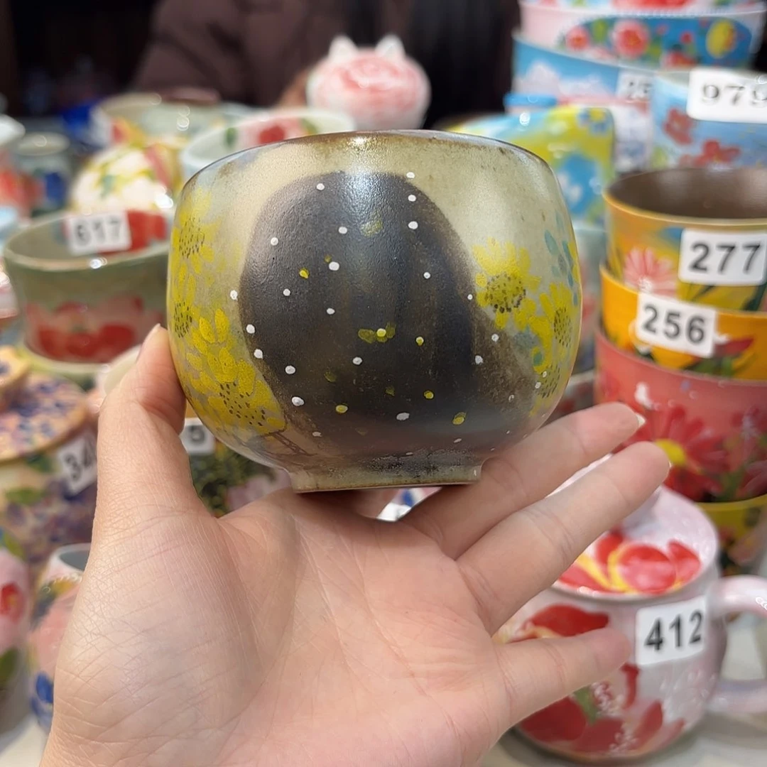 瓷片兔兔的小可爱太