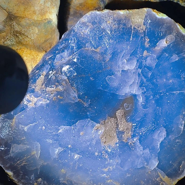 玉***珑定制玛瑙定制玛瑙手镯