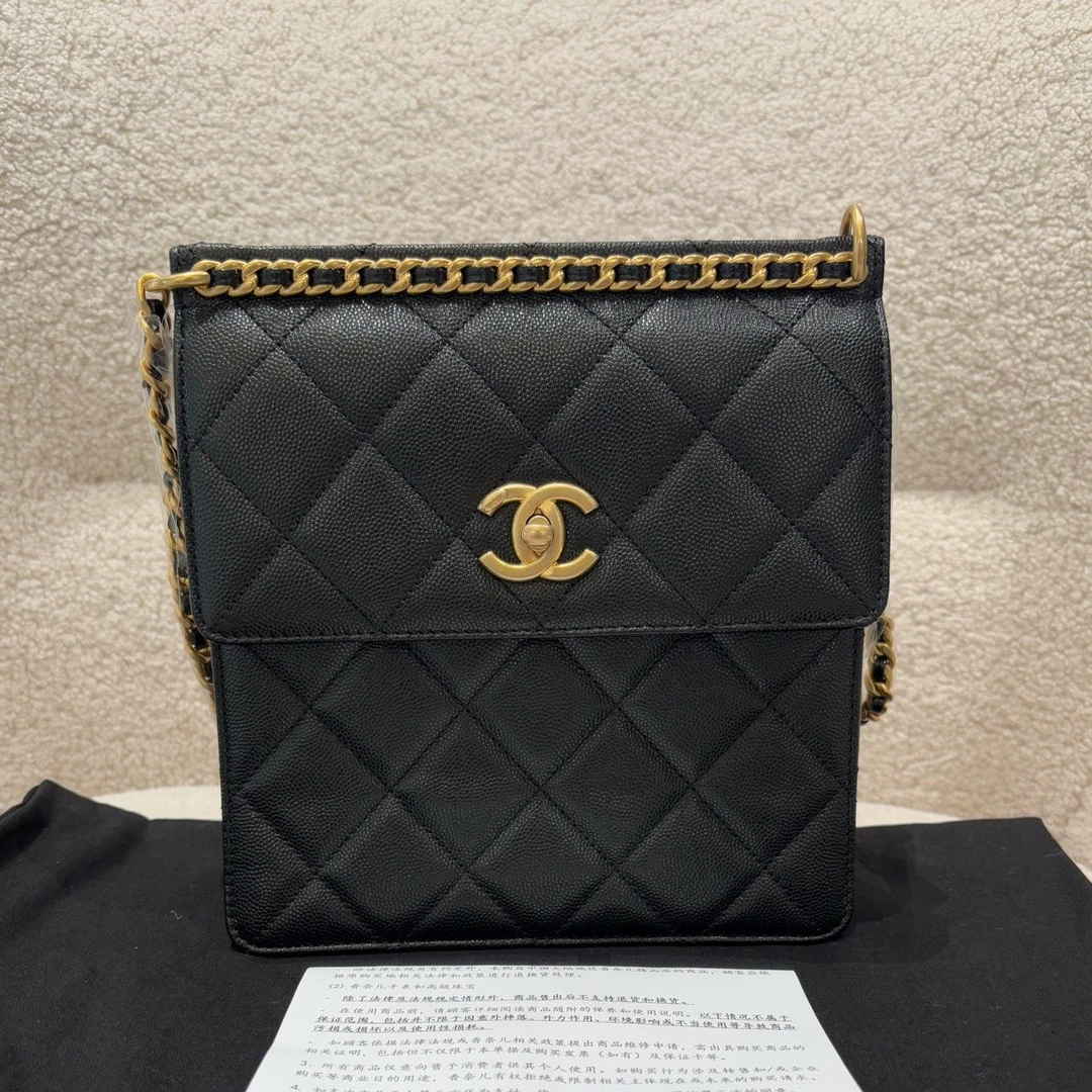 未使用 Chanel/香奈儿 Chanel23A荔枝牛皮金扣双肩包N0180