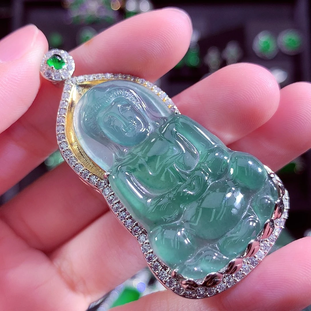 颈饰未镶嵌翡翠天然