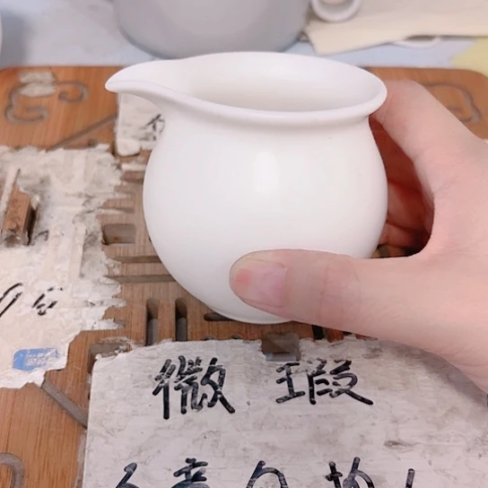 微瑕介意的勿拍，喜欢再下单，谢谢支持