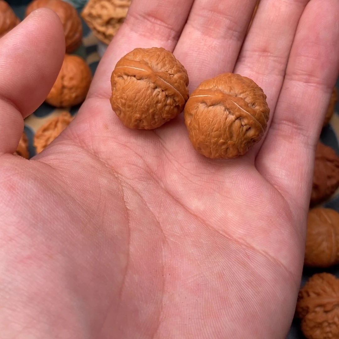 文玩核桃把件桃子