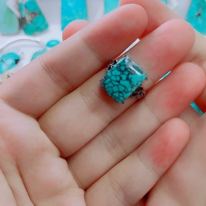 未镶嵌南红玛瑙珠宝奇石