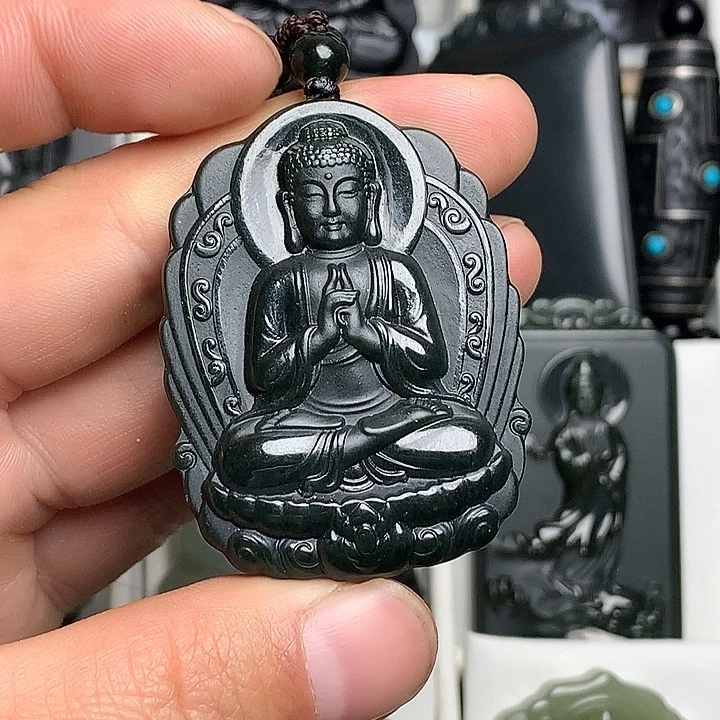 吉***男和田玉（青玉）未镶嵌颈饰