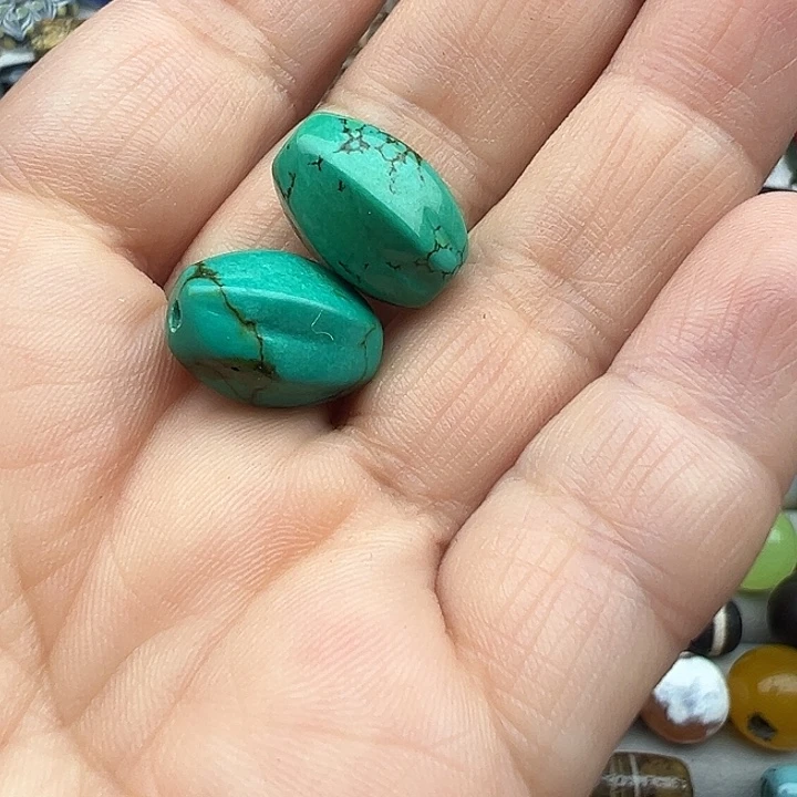 辻***弍玛瑙/玉髓未镶嵌颈饰