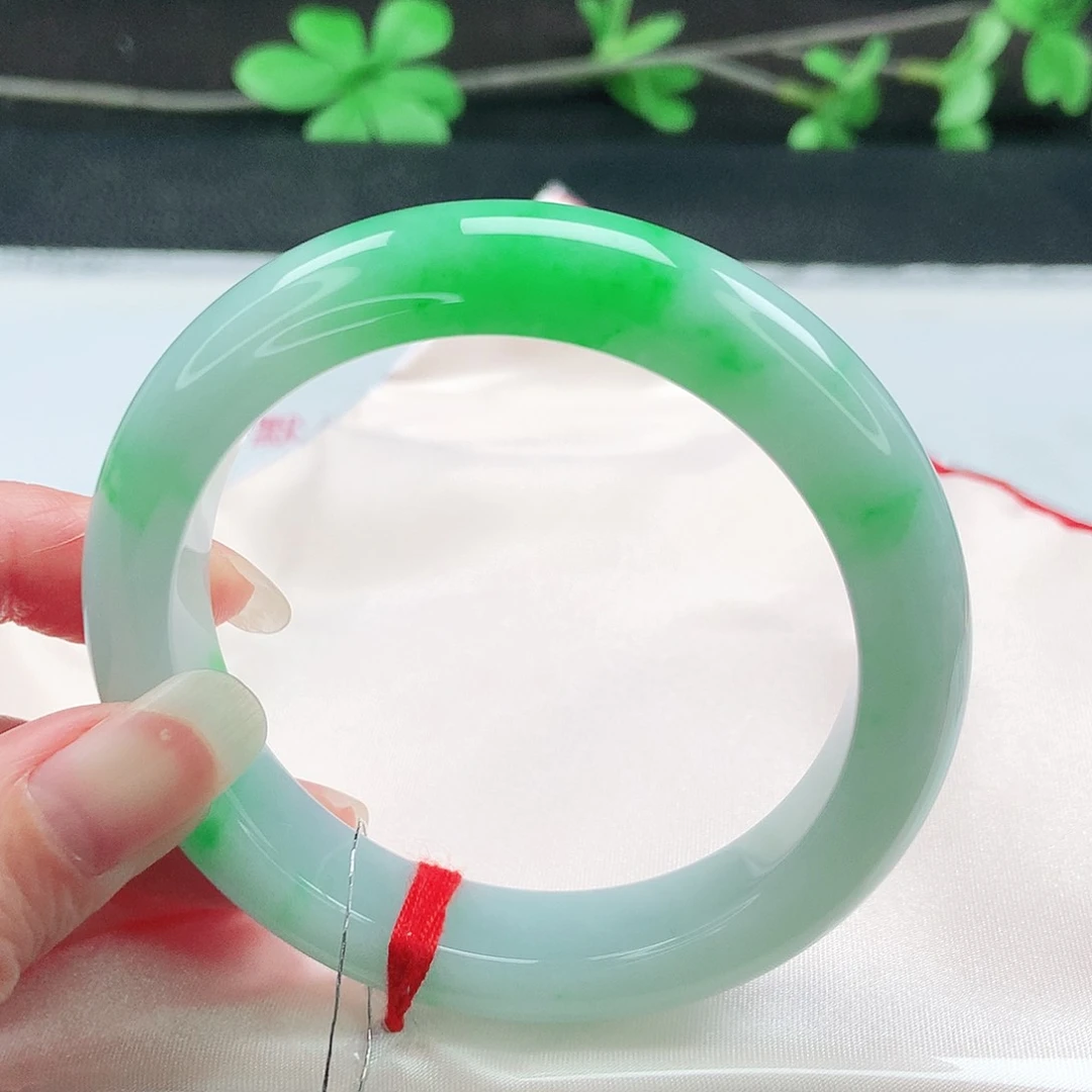 未镶嵌手镯翡翠57圈