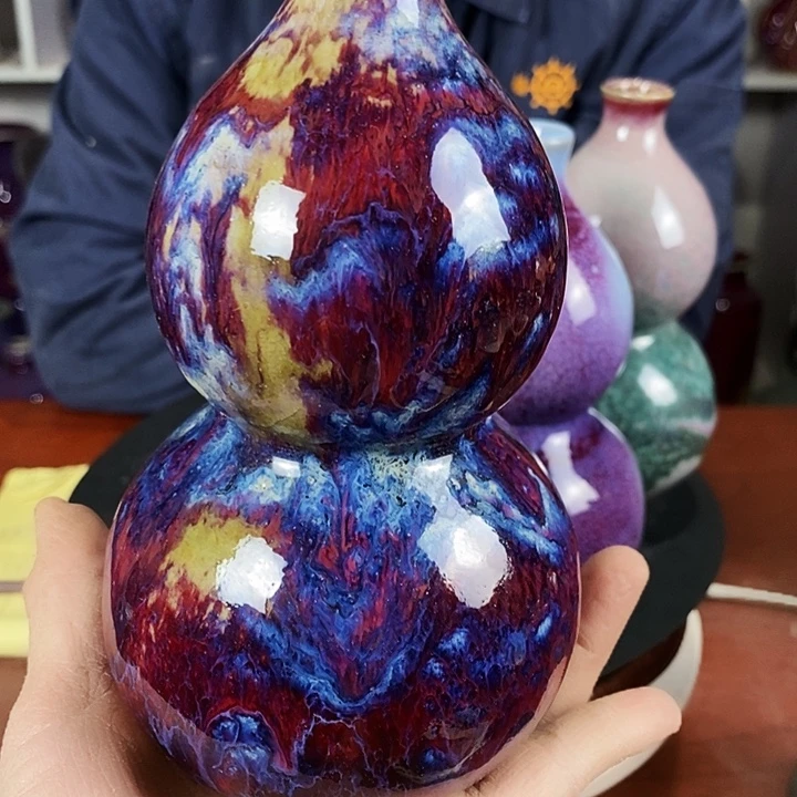 怡***殿尚峰钧窑作品葫芦瓶