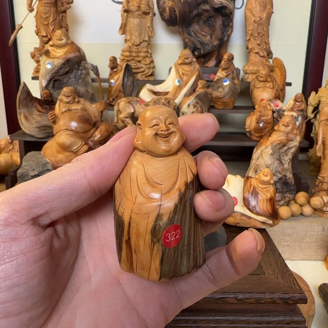 崖柏小木匠艺雕一物一拍