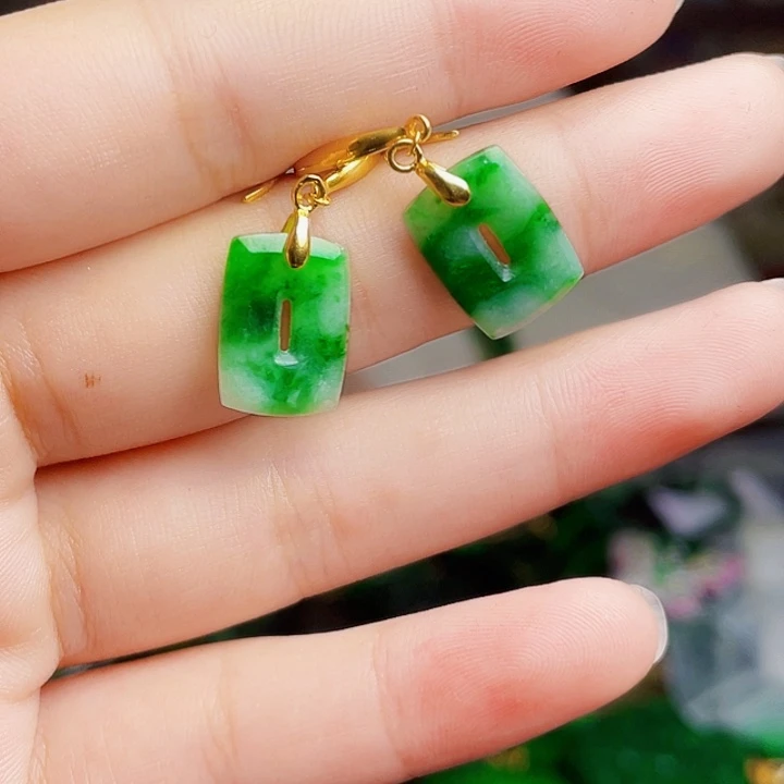 翡翠银S925镶嵌颈饰多样性