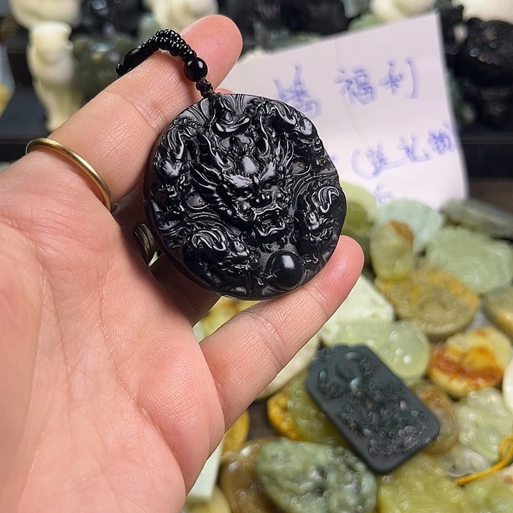 蛇纹石玉未镶嵌项链
