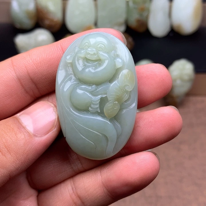 和田玉（糖玉）未镶嵌颈饰