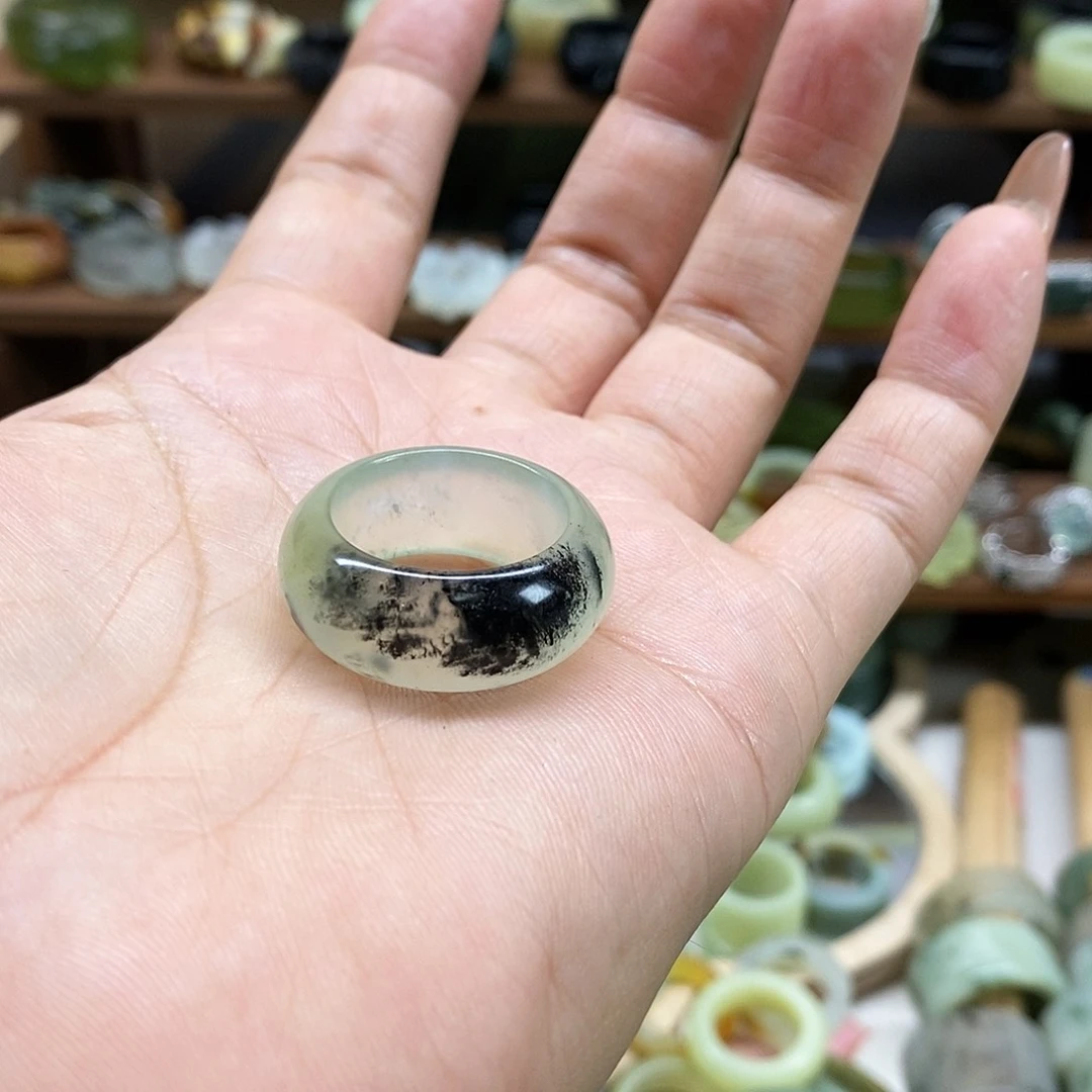 岫玉戒指未镶嵌墨*孞