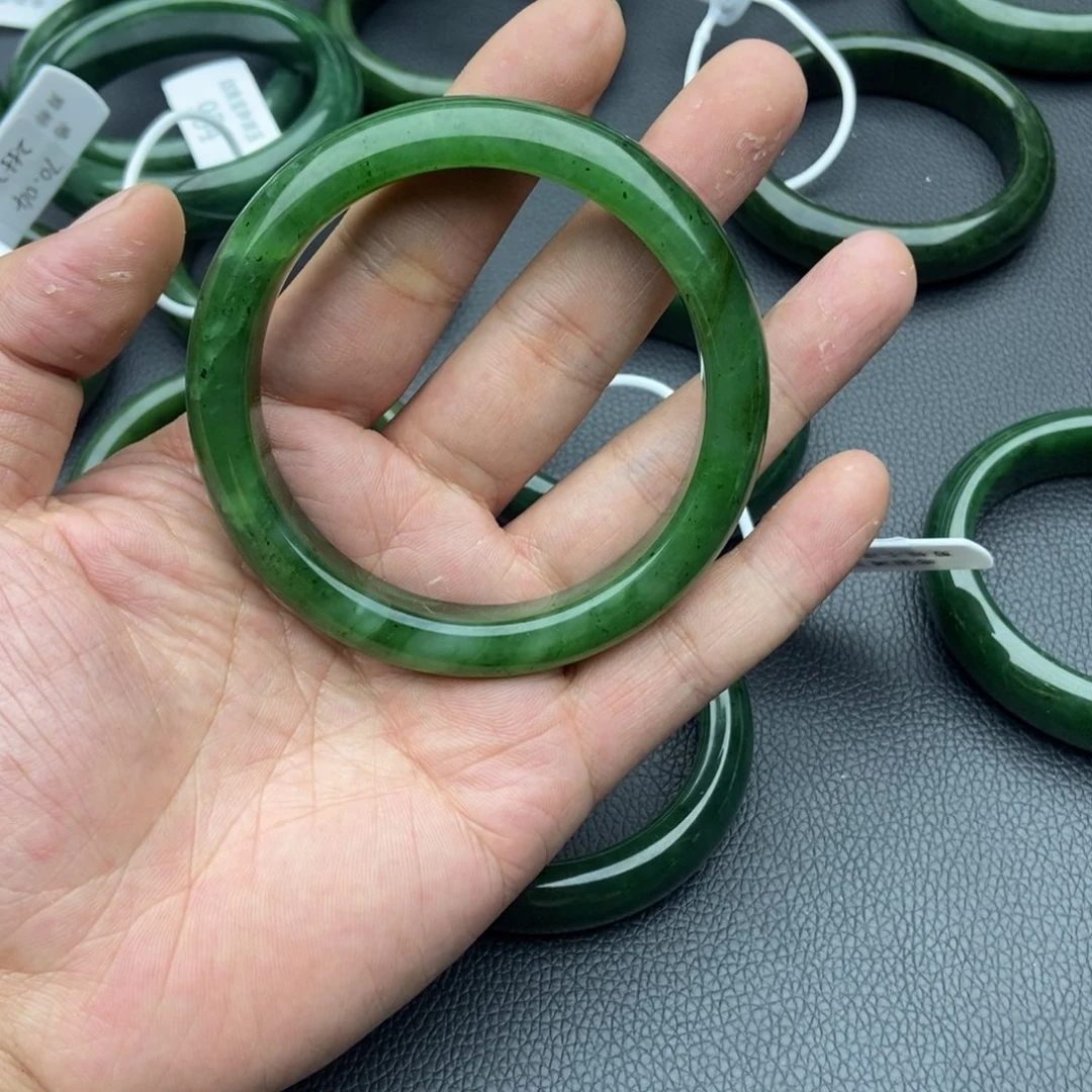 和田玉（碧玉）未镶嵌手镯43-64.7