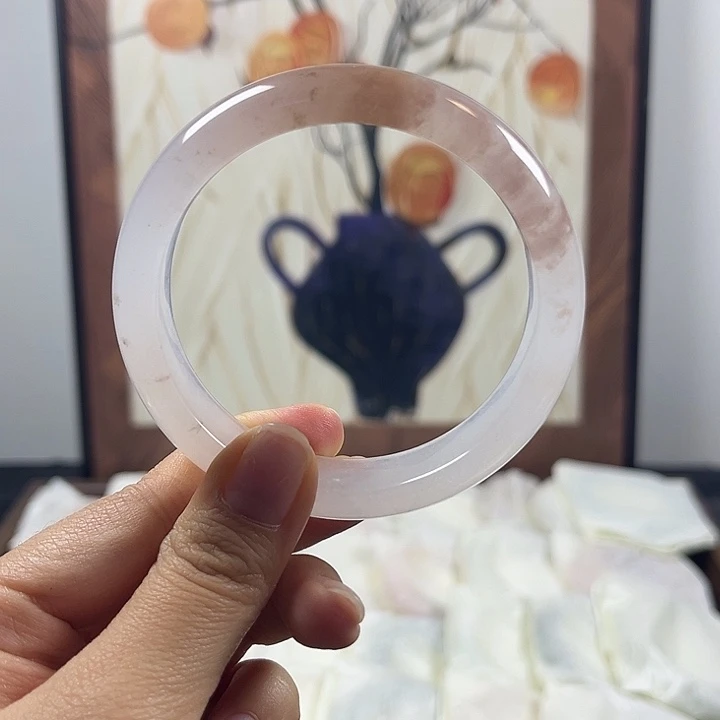 和田玉（糖玉）未镶嵌手镯