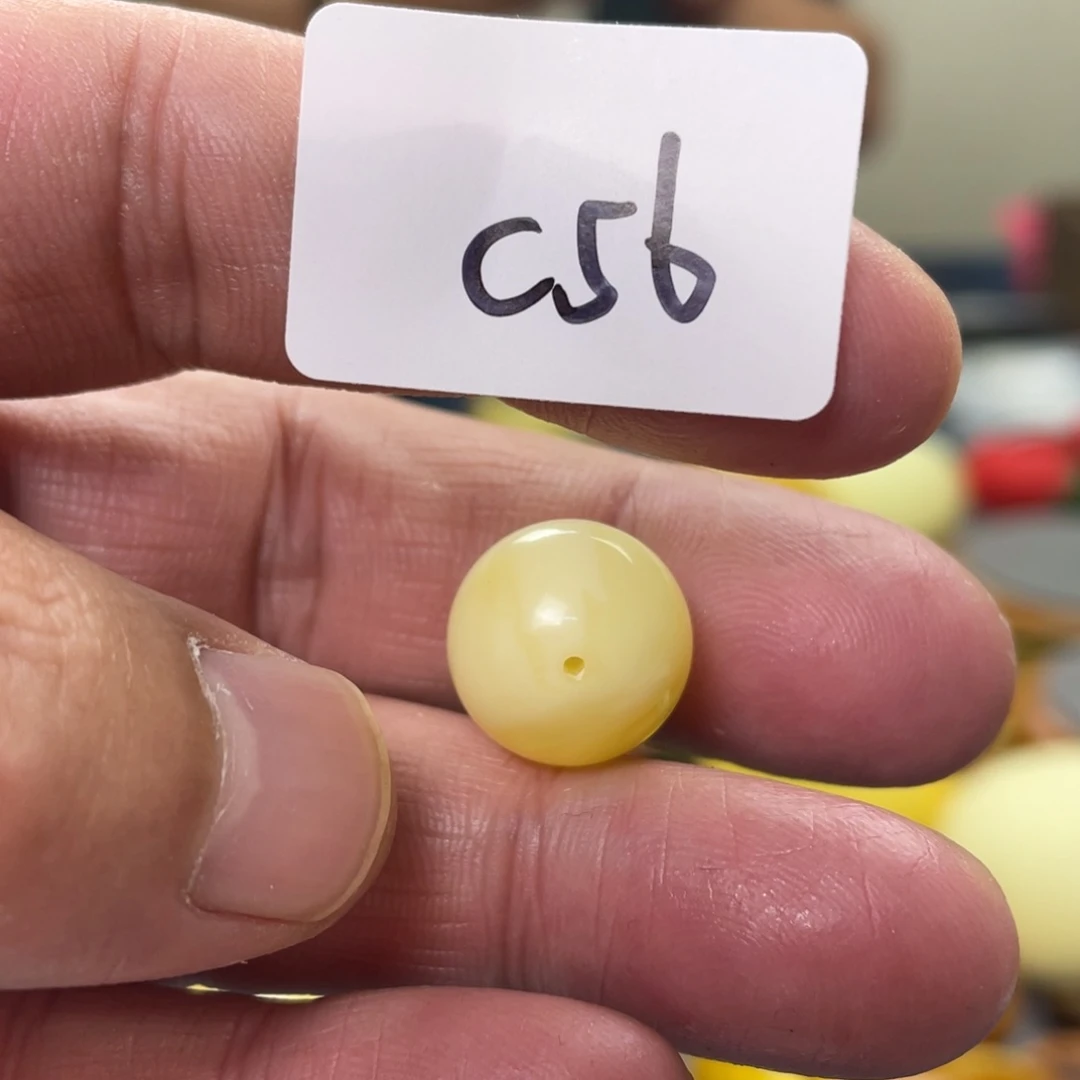 手链琥珀未镶嵌多样性发，发其中一件