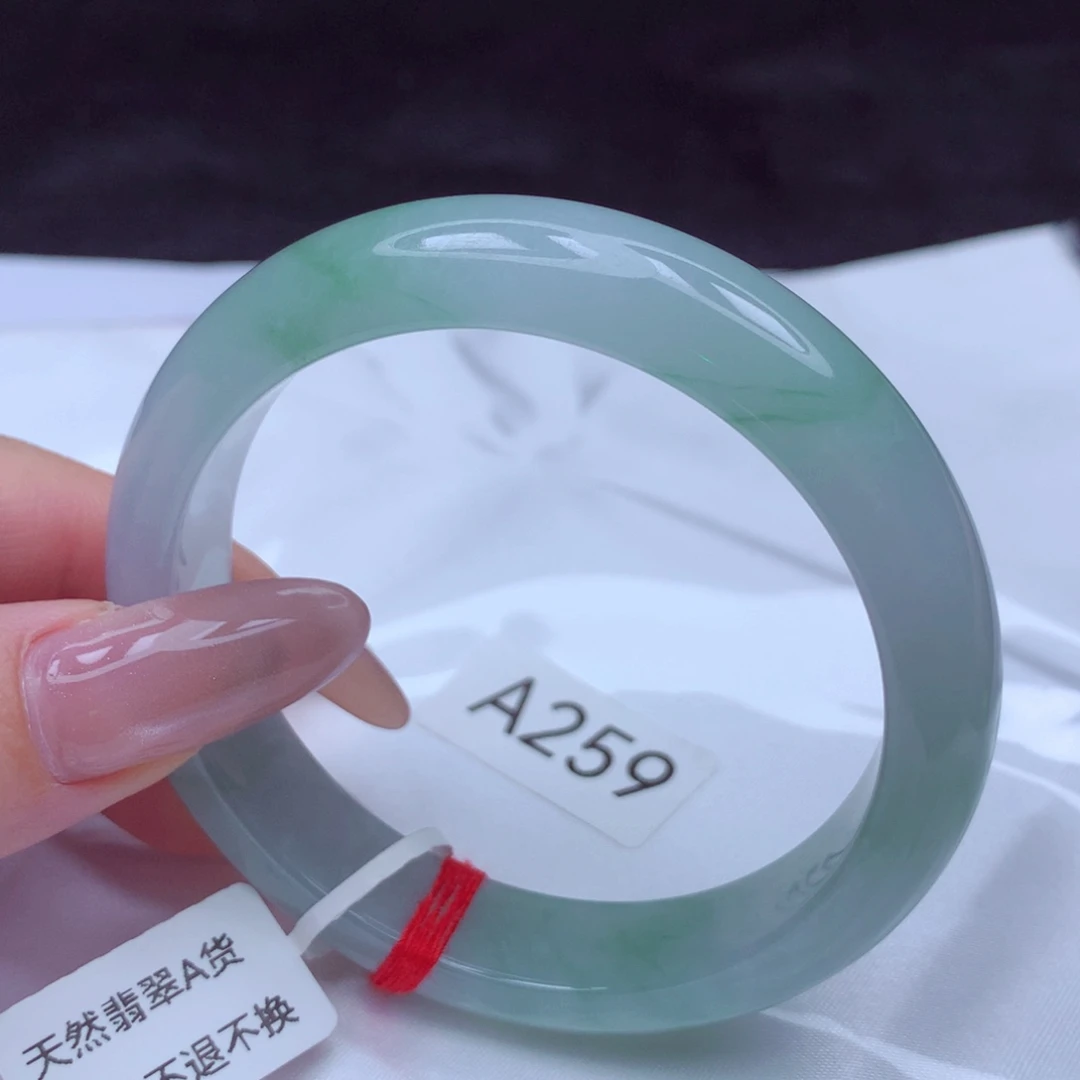 翡翠未镶嵌手镯手镯55