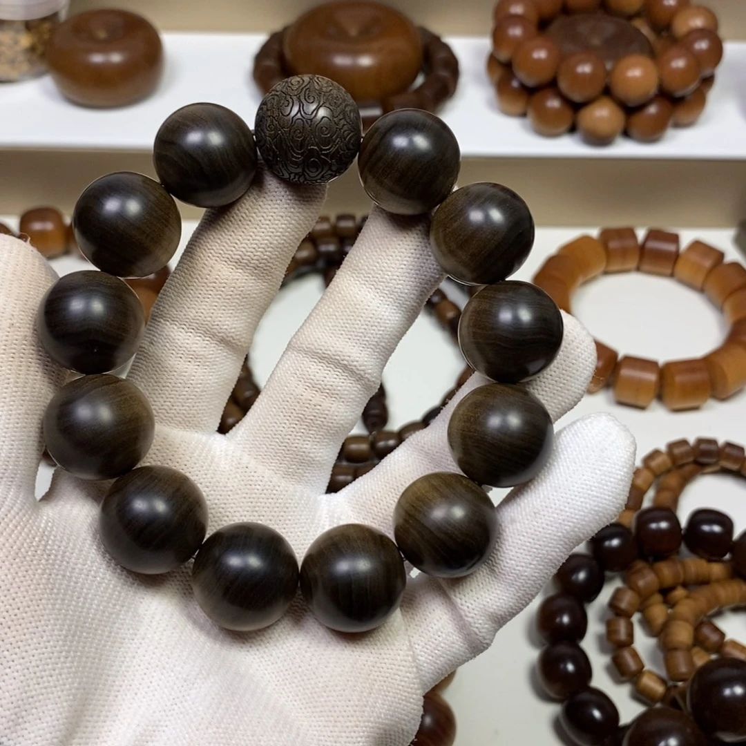 F***.檀香木老山檀香2.0水阴沉奶香