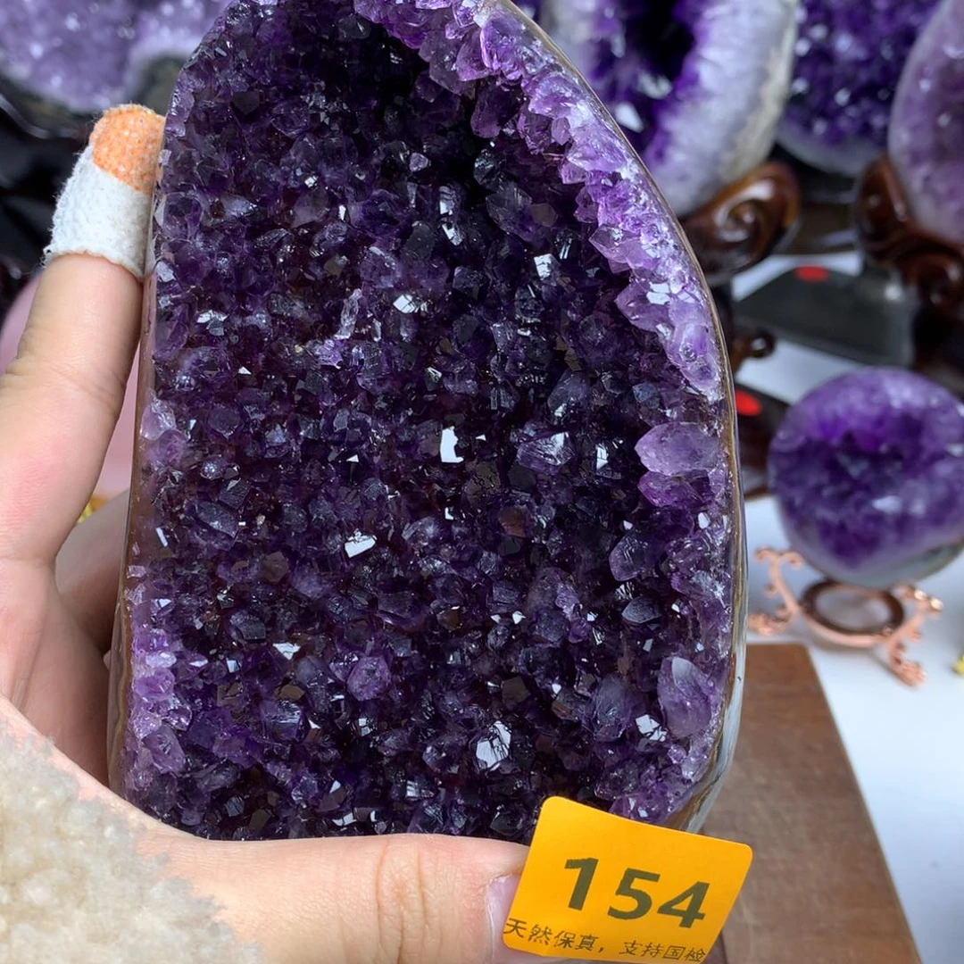 未镶嵌紫晶摆件紫晶