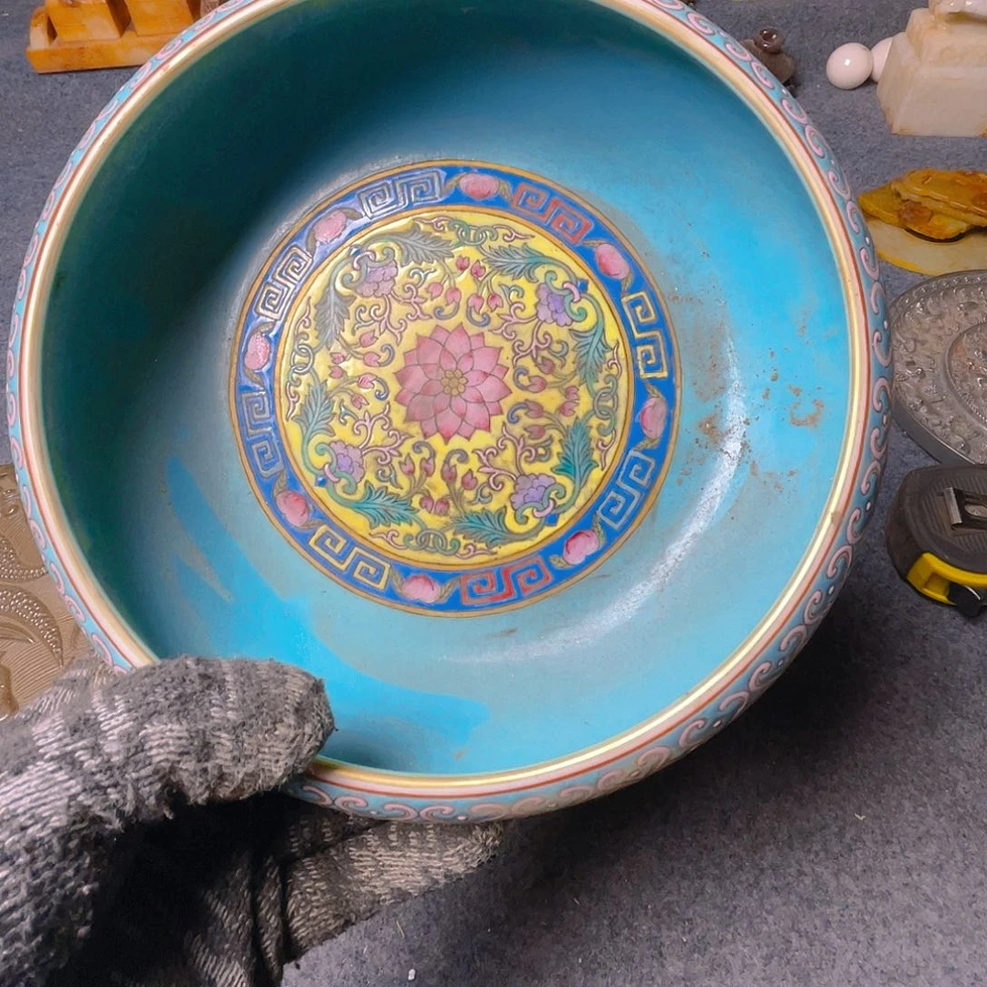 壶小***家坎坎坷坷走了这么多年还是不