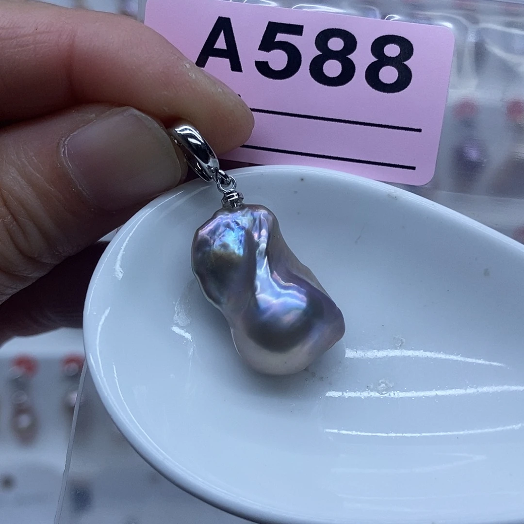 颈饰淡水珍珠未镶嵌