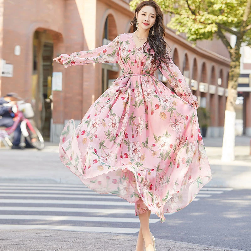 云娇玫瑰雪纺连衣裙长袖夏季裙子洋气春夏女装海边度假沙滩裙女