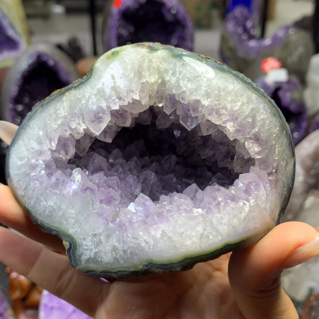 水晶摆件婷未镶嵌