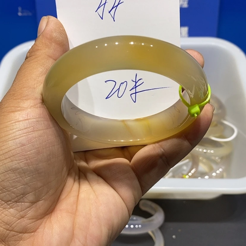 【闪购商品】手镯玛瑙/玉髓未镶嵌慕*