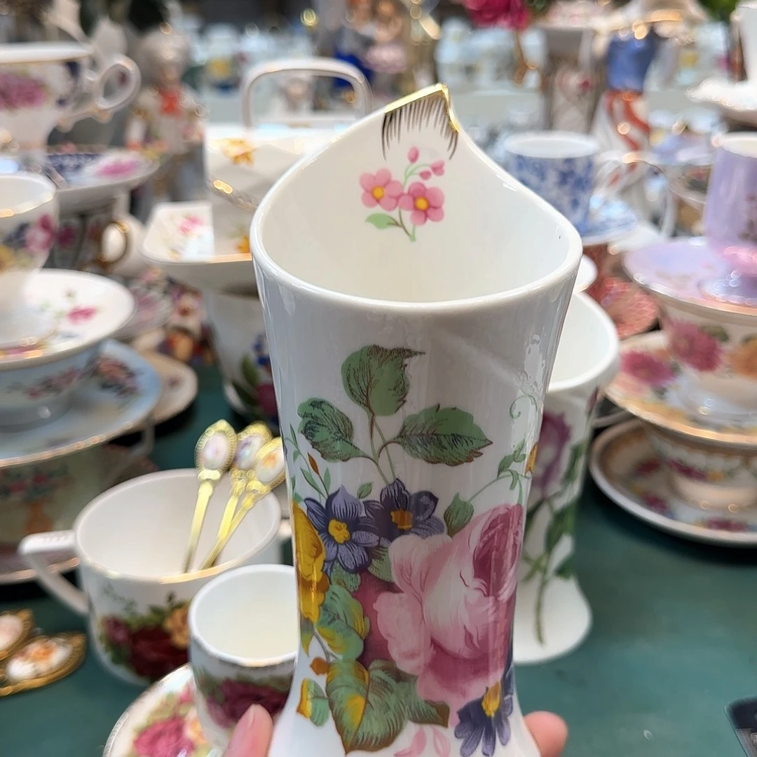 冠衡外贸陶瓷有限公司