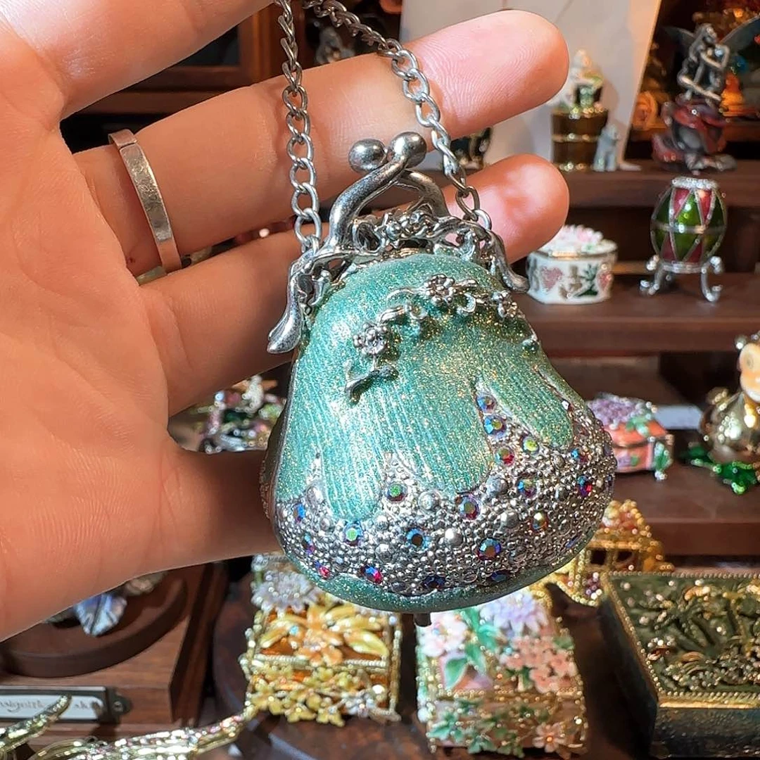 手工制品请勿吹毛求疵