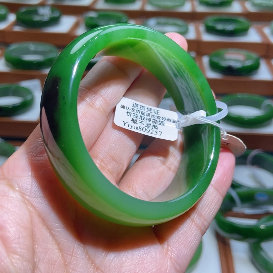 和田玉（碧玉）未镶嵌手镯粉绿5455