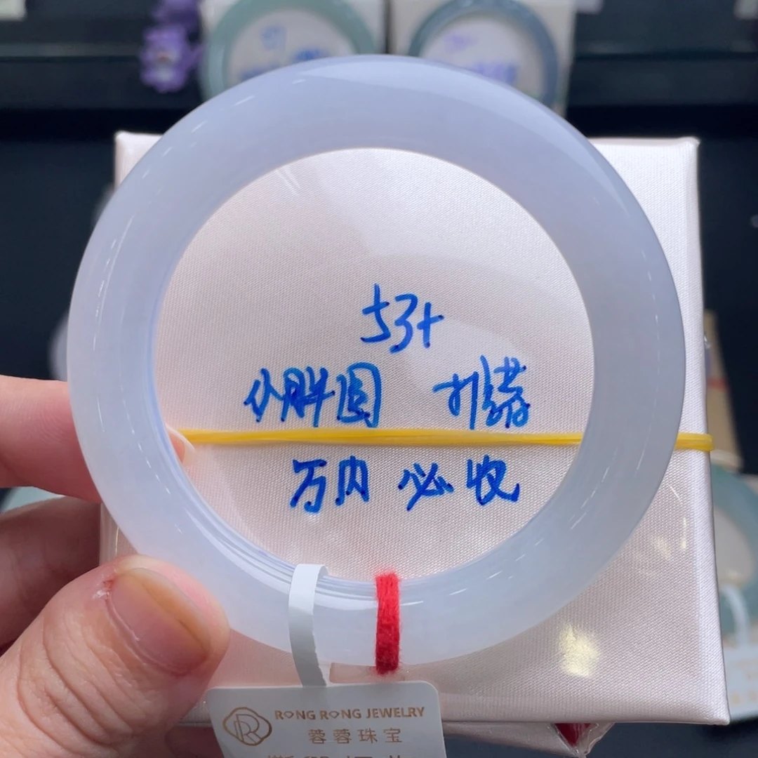 翡翠未镶嵌手镯翡翠手镯