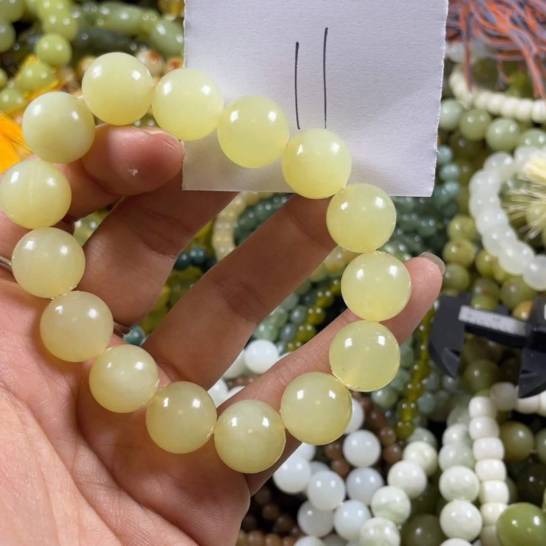 J***J蛇纹石玉未镶嵌手链