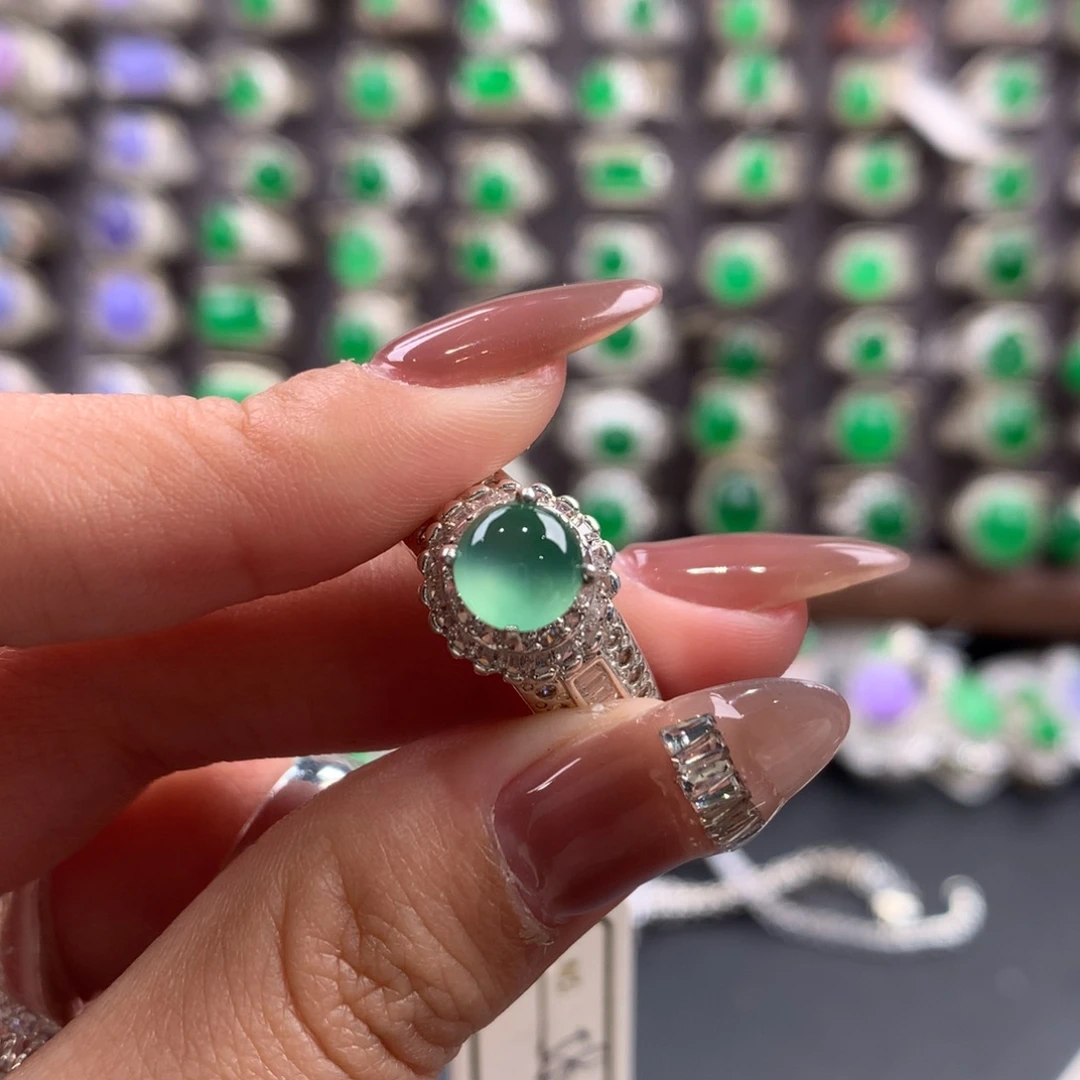 定制翡翠未镶嵌缅甸A货翡翠12.26