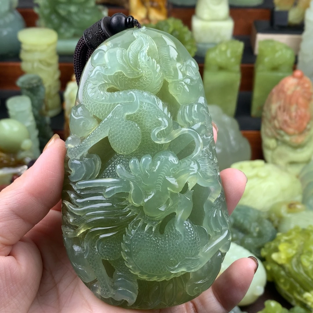 岫玉未镶嵌手把件
