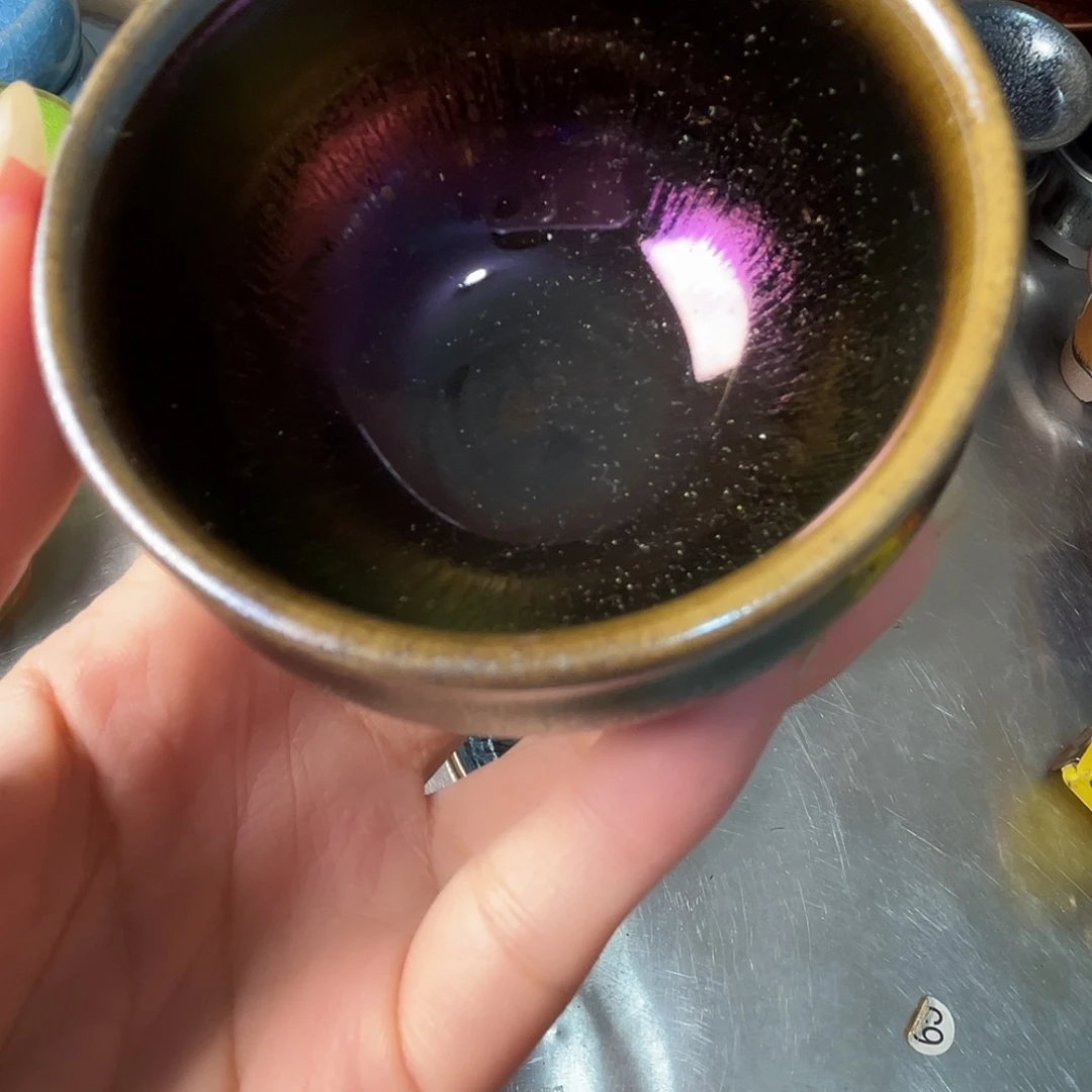 茶盏在你面前装着不在意自己