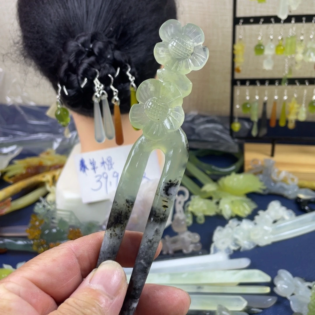 蛇纹石玉未镶嵌发饰