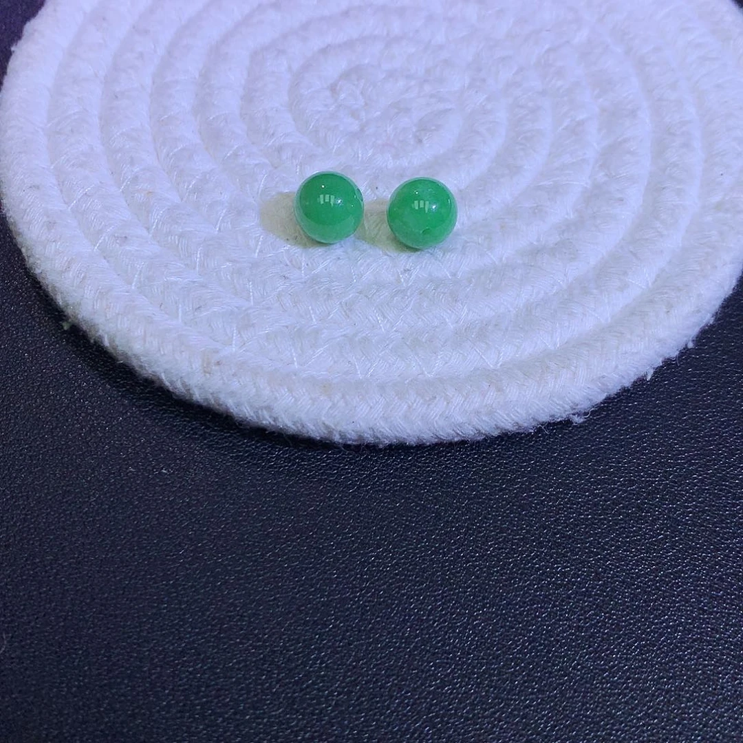 散珠翡翠天然缅甸翡翠单珠卡9.1辣阳色一对