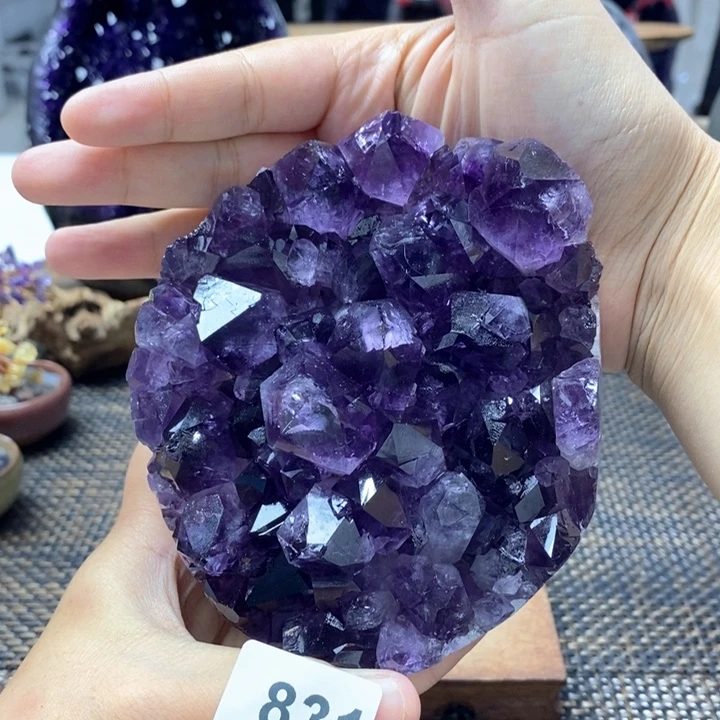 未镶嵌大型摆件（非配饰）水晶