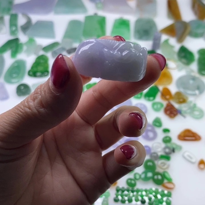 翡翠未镶嵌挂件天然翡翠