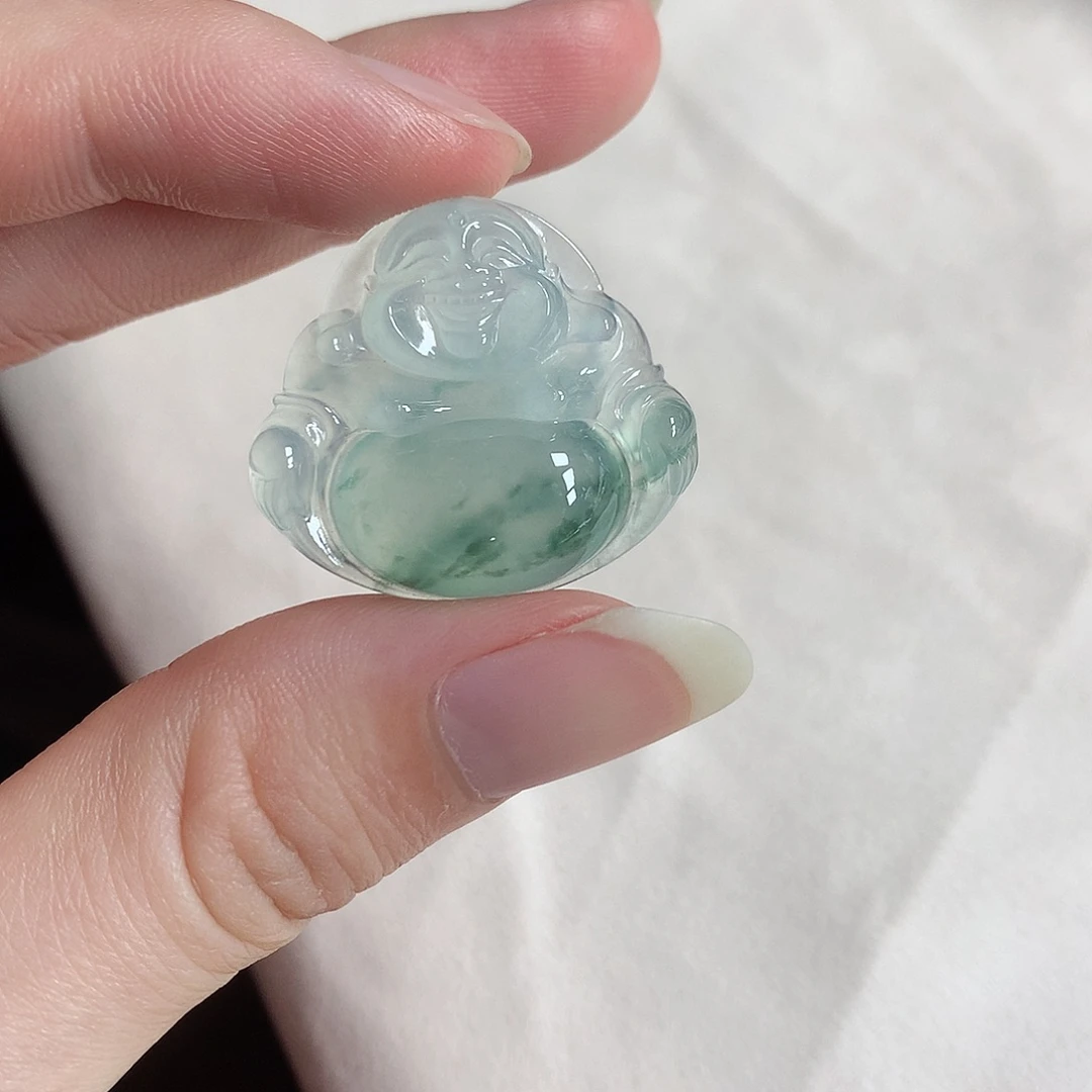 颈饰未镶嵌翡翠佛公