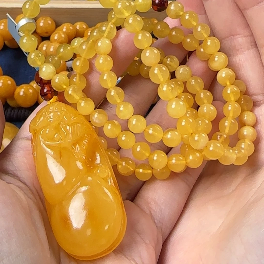琥珀未镶嵌珠宝奇石