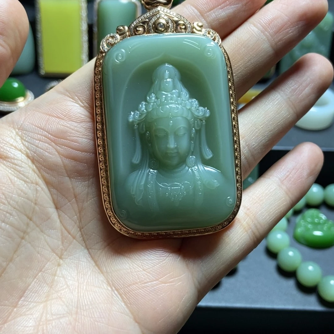 颈饰未镶嵌和田玉?****～