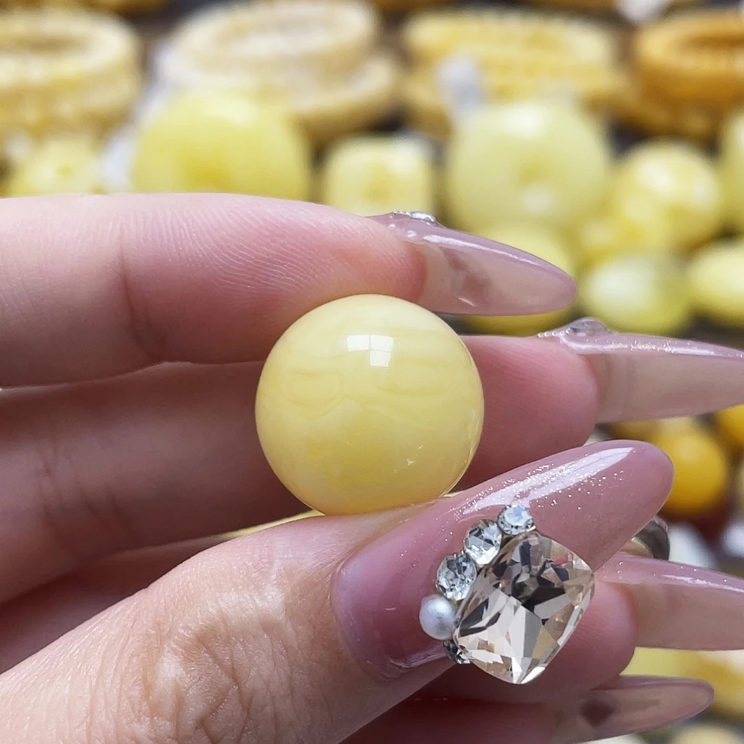 琥珀未镶嵌裸石17.2mm浓蜡妖花圆珠