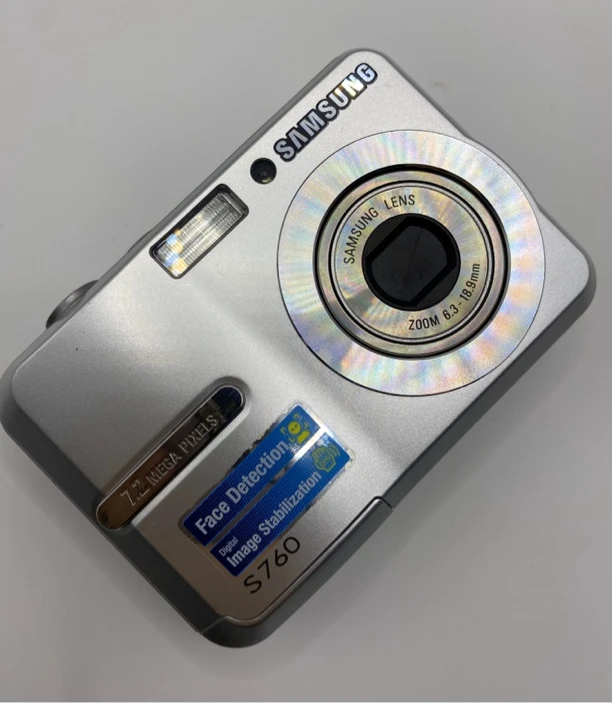 99新 Samsung/三星 S670功能正常，配件齐全，出片冷白