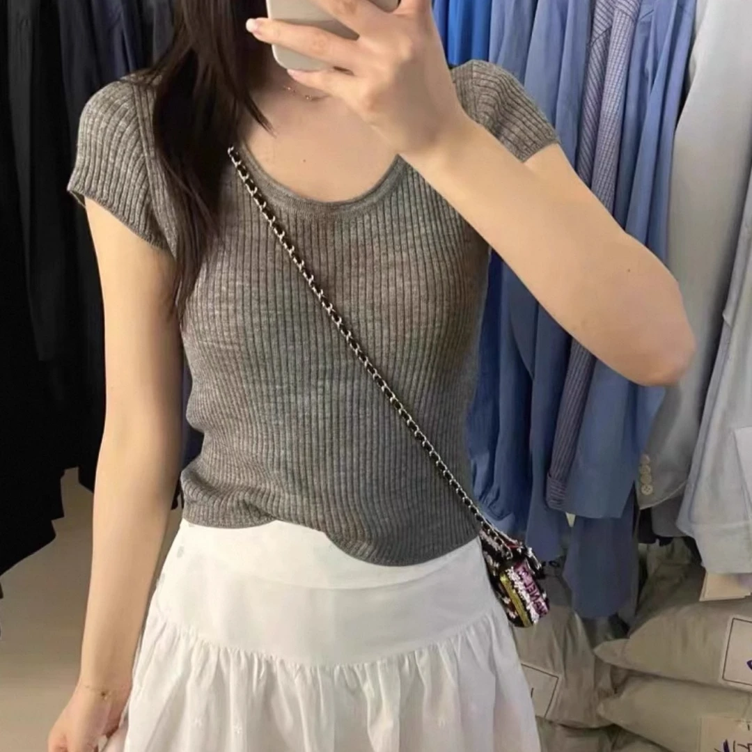 圆领正肩T恤女短袖夏季设计感小众修身韩系高级感百搭针织上衣